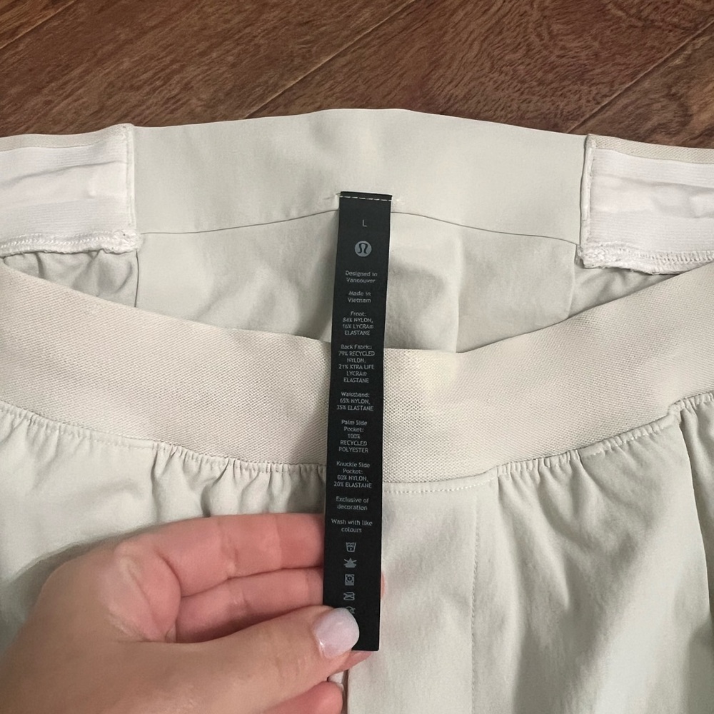 Lululemon joggers Cream Pants Size L